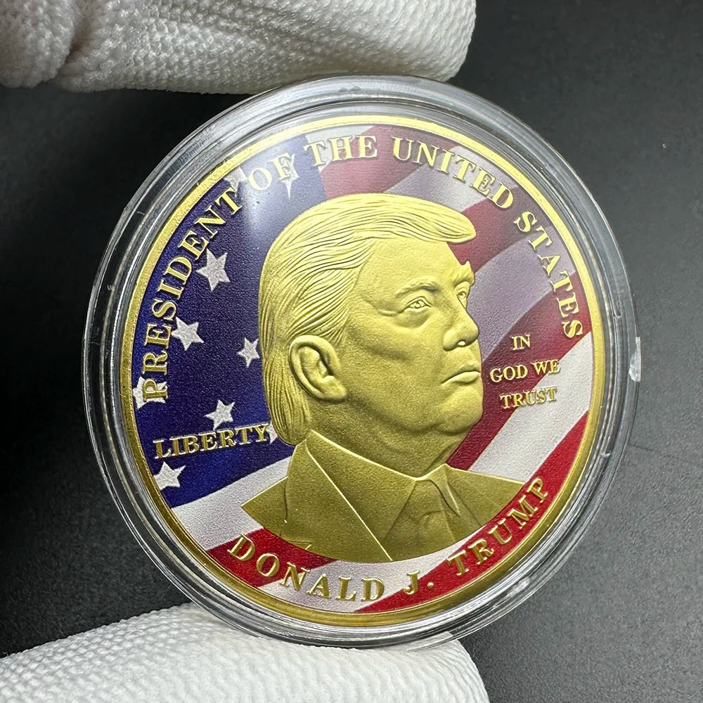 Donald Trump 2025 Liberty Gold Coin